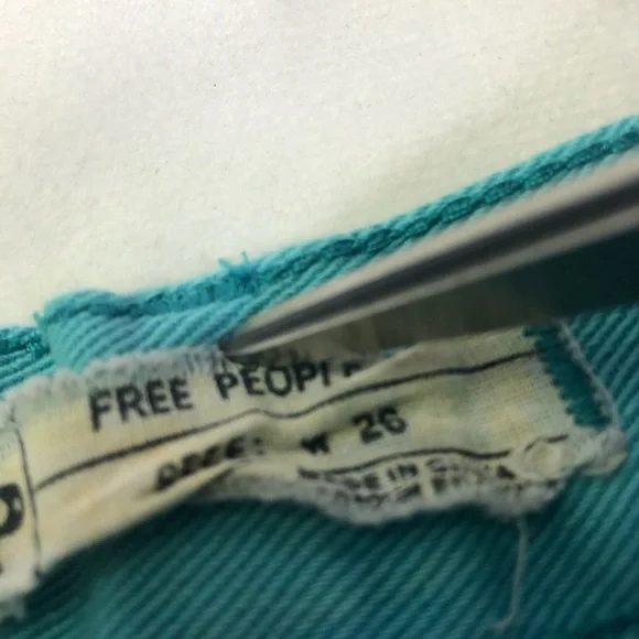 Free People Teal Cotton Jean Shorts EUC Sz 2 26 - Picture 6 of 11